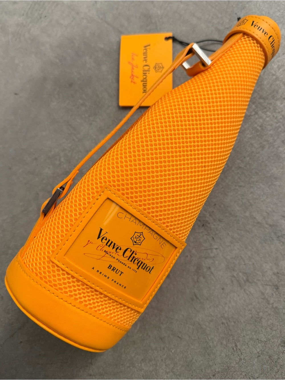 Veuve Clicquot Champagne Bottle Carrier / Holder - New with Tags